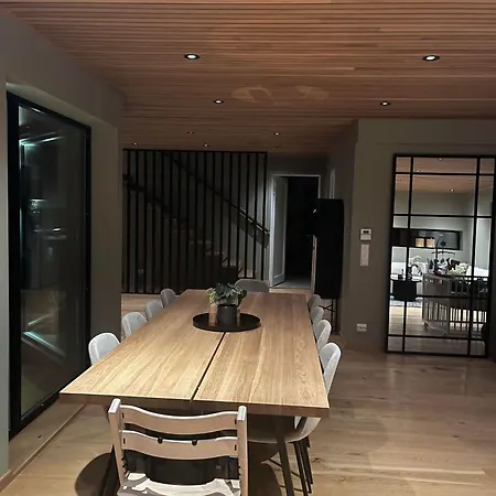 빌라 Ons 2024 - Surrounded By Nature, Ideal Location Close To Forum *